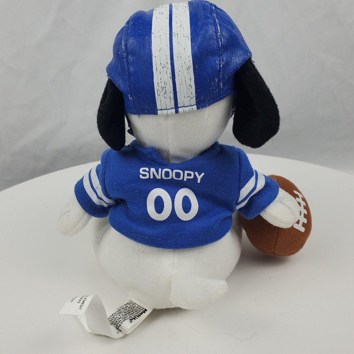 MetLife Peanuts Snoopy dog plush 6