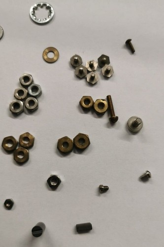Modellbau Restbestände, Sprengring, Splint, Muttern, Schrauben Sonstige kleintei - Bild 4 von 4