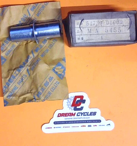 FRONT HUB BEARING SPACER