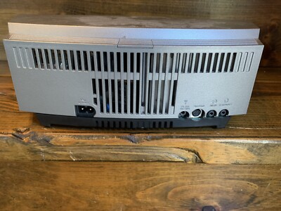 Bose Wave Music System AWRCC1 / CD Player And remote. Works Great