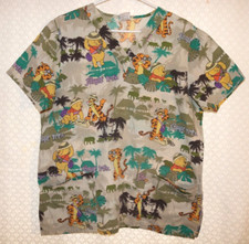 DISNEY Scrub Top, POOH  FRIENDS JUNGLE TREK, Green, V-Neck, 4 Pockets, Medium