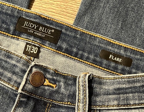 Judy Blue Wait For It Classic Stretch High Rise Flare Jeans SZ 11/30 (30x34) - Picture 4 of 12