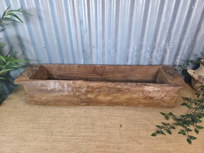 Vintage rustikaler Wabi Sabi handgefertigter Hartholz Holztrog