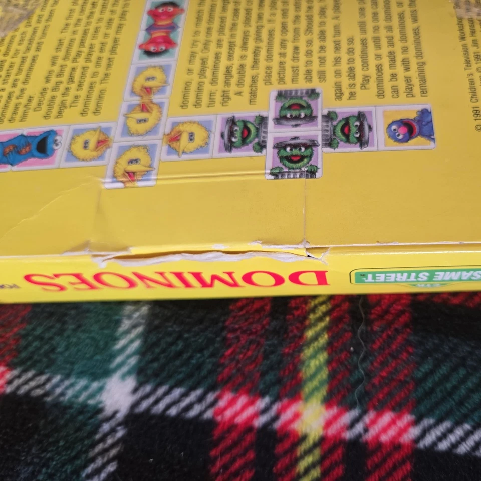 Juego completo vintage de dominó de Plaza Sésamo de Golden 1991 Big Bird Ernie nuevo Foto 4 de 4