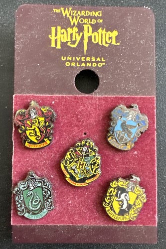 The Wizarding World Of Harry Potter Universal Orlando Houses 5 Pin Badge Set