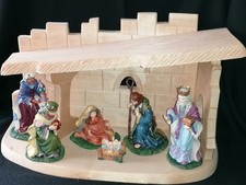 Krippen-Kollektion-Hawthorne Village von Kinkade, 5 Figuren/Krippe und Stall,