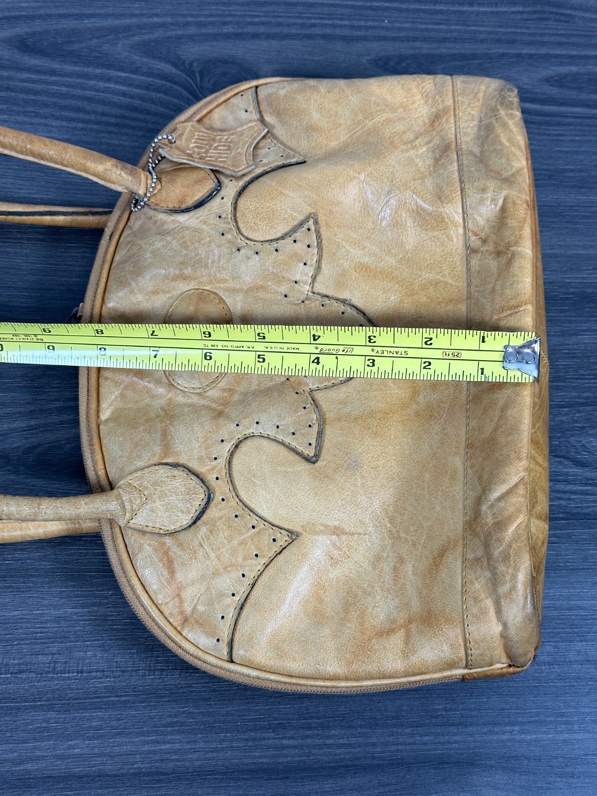 Picture 4 of 22
