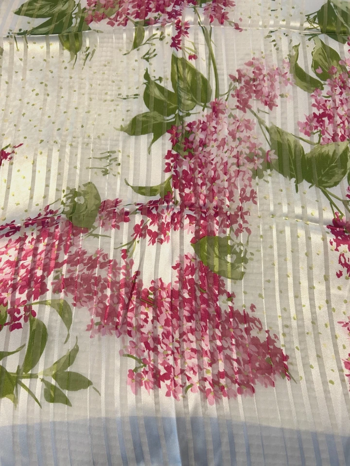 BUFANDA FLORAL SEDA VALENTINO VINTAGE ITALIA 31 X 33 PAQUETE ORIGINAL Foto 3 de 4