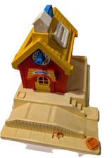 Fisher Price #2550 Vintage 1988 Little People School ****Works!   