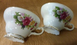 Vintage Pair of Floral Pattern Fine Bone China Teacups - Made in Japan