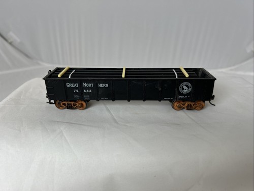 HO Roundhouse 40' Gondola 1347 Great Northern GN#72643 W/ Load - Picture 4 of 6