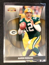 NFL - Aaron Rodgers 2009 Panini Donruss Gridiron Gear Football - Packers