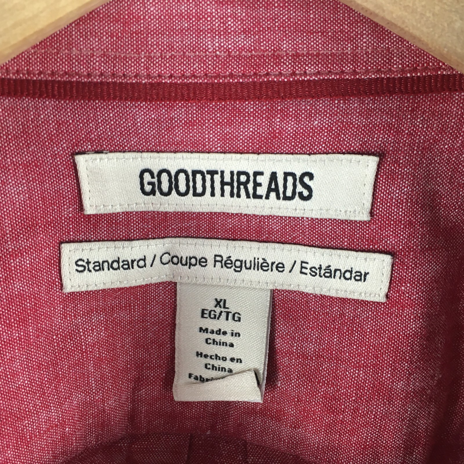 Goodthreads Solid Red L/S Button Down Shirt Mens … - image 3