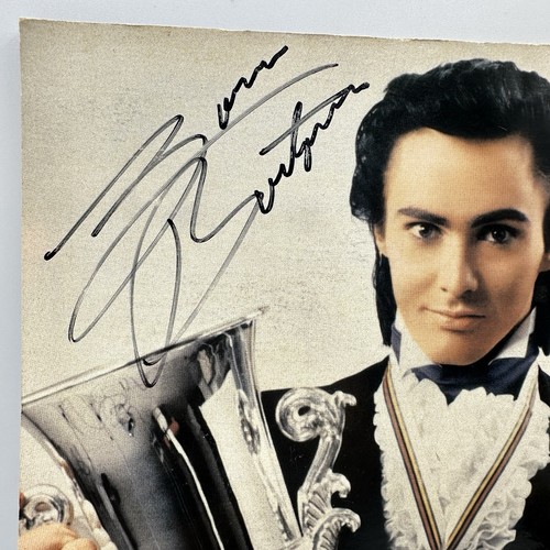 Master Magician LANCE BURTON Show Program AUTOGRAPHED Signature - Picture 4 of 6