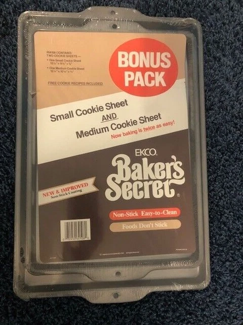 1986 Baker's Secret Nonstick Cookie Sheets Small & Medium Bonus Pack NIP