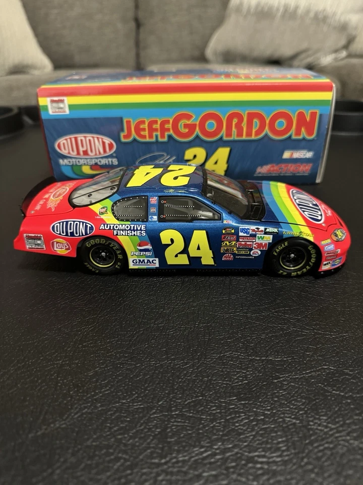 1:24-Acción-Jeff Gordon #24 Dupont/Retro Rainbow 2004 Monte Carlo Foto 4 de 4