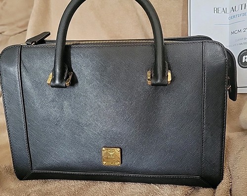 MCM Nuovo Saffanio große schwarze Leder-Umhängetasche mit drei Fächern und Echtheitszertifikat - Bild 2 von 7