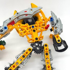 Lego Bionicle Lot of 2 Incomplete Figures Chirox 8693 Toa Hewkii 8912