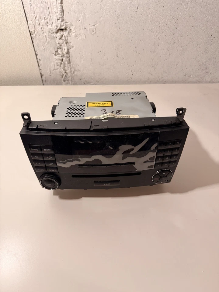 05-07 Mercedes W203 C230 C240 Radio Estéreo Audio Reproductor de CD Unidad Principal AM FM OEM Foto 2 de 4