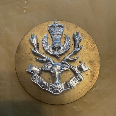 Bb359- Queens Own Highlanders Mützenabzeichen