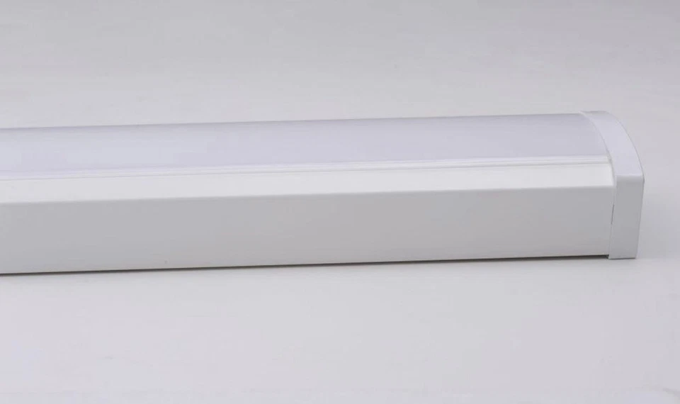 Maxim Lighting Ceiling Wrap Flush Mount 4’ LED White 47589004 - Image 2 of 2