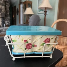 Temp-Tations Presentable Ovenware By Tara Roses 1Qt Loaf Pan Cover Trivet & Rack