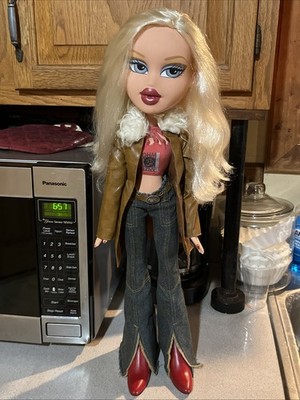BIG BRATZ CLOE COLLECTOR'S EXCLUSIVE 2003 Doll Fully Clothed w/Belt No Bag 23''