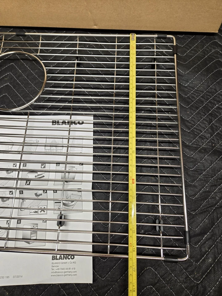 Rejilla de fregadero Attika de acero inoxidable blanco de 26 pulgadas ~ Modelo 231167 ~ ¡Nuevo! Foto 4 de 4