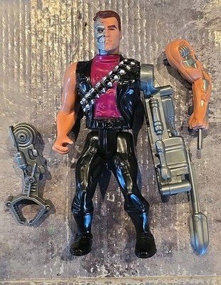 1991 Kenner Terminator 2 T-800 Power Arm Action Figure with Weapons Complete