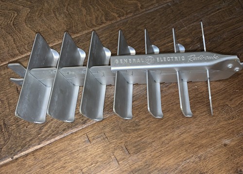 Vintage General Electric GE Redi-Cube 16 Eiswürfel Tablett teilen Zuggriff