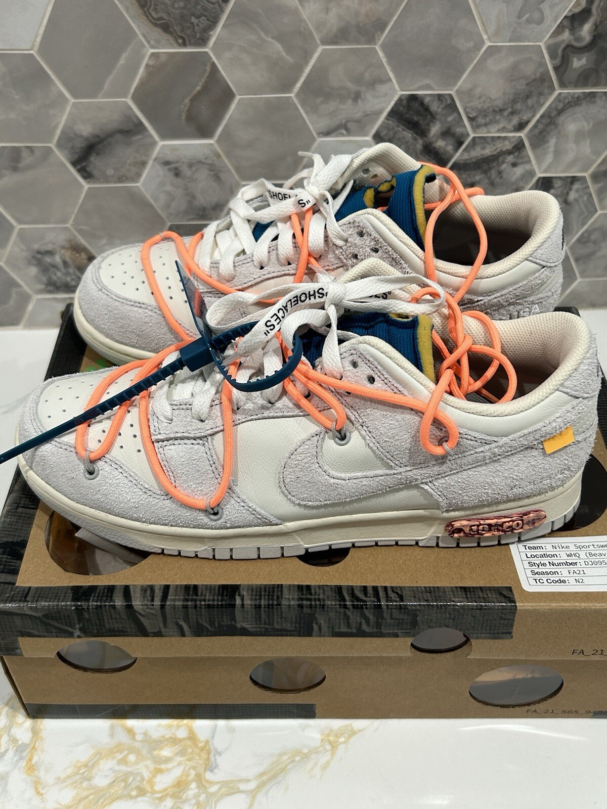 OFF WHITE X NIKE Taglia 9 5 Nike Off White x Dunk Low Lotto 19 di 50