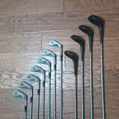 Vintage WILSON 1200 Golf Club Set 1, 3, 4, 5 Woods and 4-Pw Irons