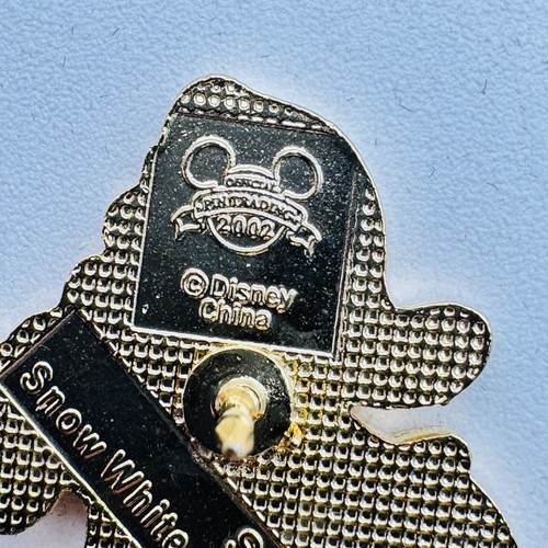 Prendedor Disney Blancanieves y los siete enanitos Sleepy Mining 2002 DE COLECCIÓN - Imagen 8 de 11