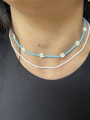 【VINTAGE HOLLYWOOD】Flutter Daisy Beads Necklace_2478NE073M Vintage Hollywood] Flutter Daisy Beads Necklace_VH25N