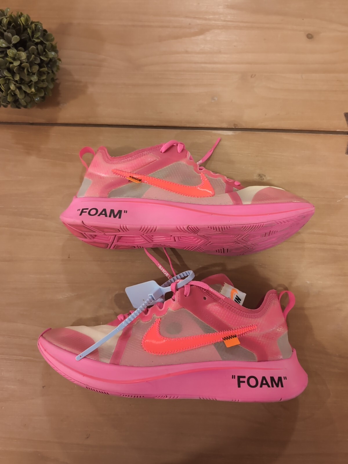 OFF WHITE X NIKE Taglia 11 Nike Off White x Zoom Fly SP rosa tulipano