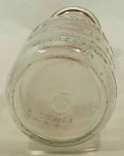 NORTHLAND MILK & ICE CREAM CO MINNEAPOLIS MINN PINT MILK BOTTLE SMALL TREE - Picture 3 of 4