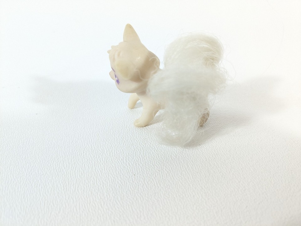 Mattel Barbie Vintage white kitten cat pet figure toy brushable tail