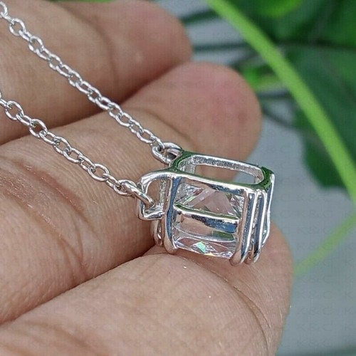 3Ct Cushion D/VVS1 Moissanite Prong Pendant With Chain Solid 10K White Gold - Afbeelding 4 van 9