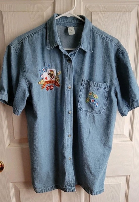 Vintage Women's Short Sleeve Denim Embroidered LAS VEGAS Shirt- XL- Cards/ Chips