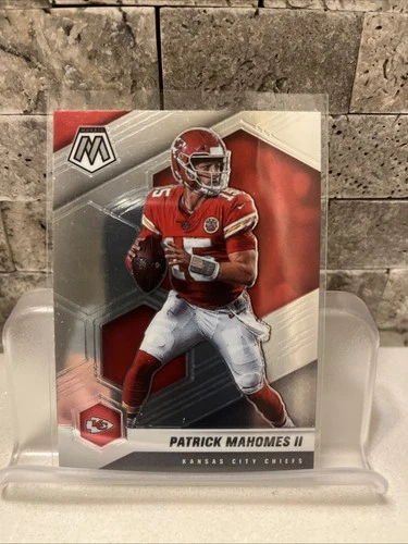 2021 Panini Mosaic Patrick Mahomes II #1 No Huddle