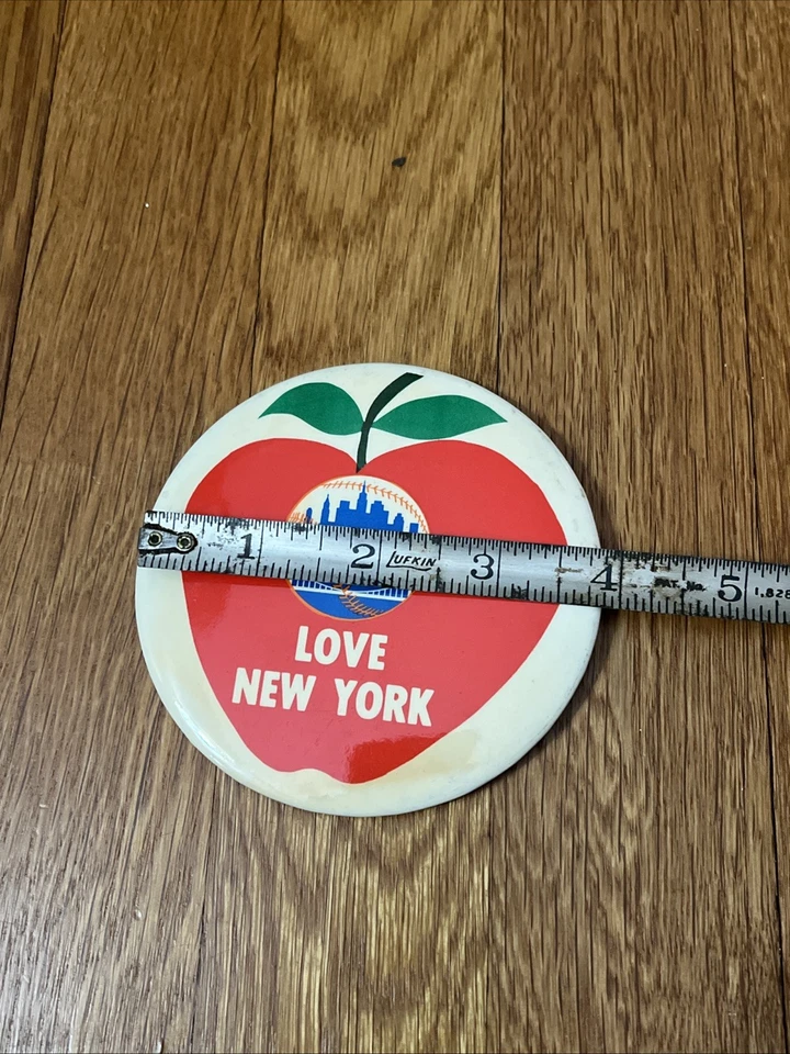 Vintage 1980's The NY Mets Loves New York 4" Pin Back Button - Image 3 of 3