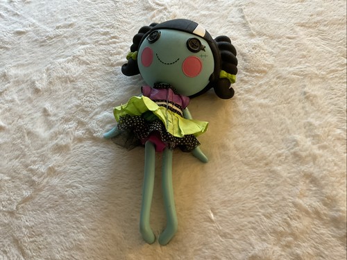 MGA Target exklusive Lalaloopsy Scraps genäht und genäht 12 Zoll Puppe kein Haustier oder Schuhe