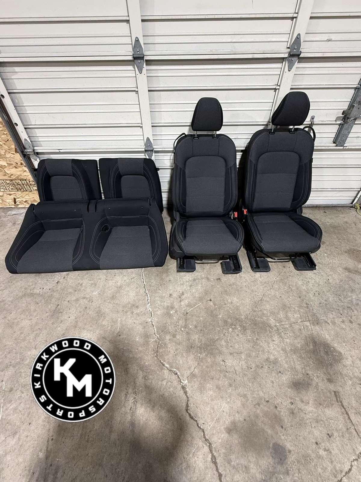 2024-2025 Ford Mustang Gt Front And Rear Cloth Seats