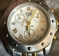 Orologio cronografo bicolore svizzero ESQ del gruppo Movado, necessita di batteria