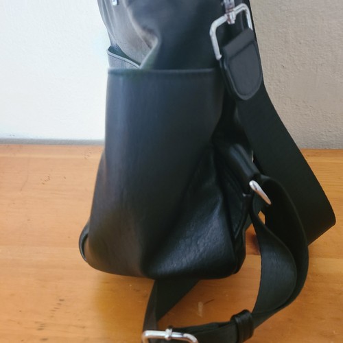 Antik Kraft Black Convertible Bag Crossbody Shoulder Bag/Backpack, New W Tags - Picture 9 of 17