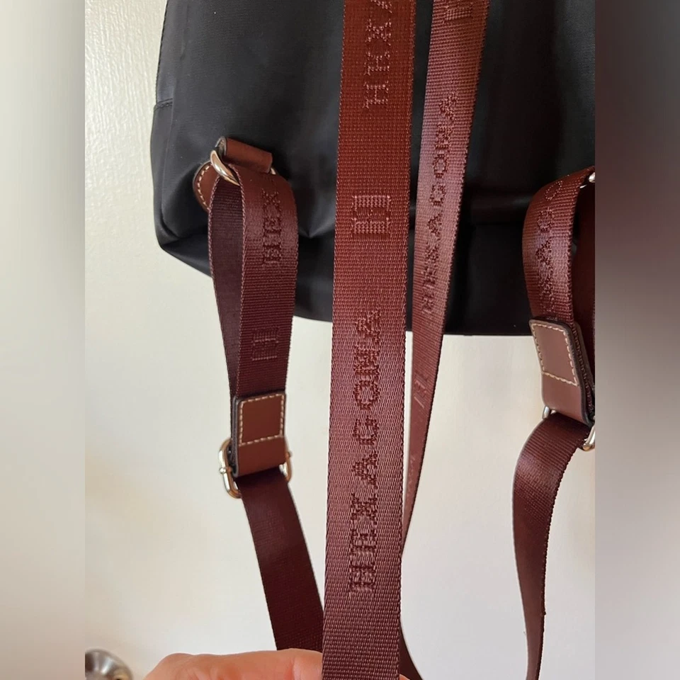 Mochila pequeña Hexagona negra y marrón Foto 3 de 4