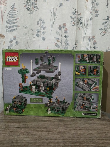 LEGO Minecraft: Jungle Temple (21132) Complete Open Box And Opened Bag - Picture 2 of 7