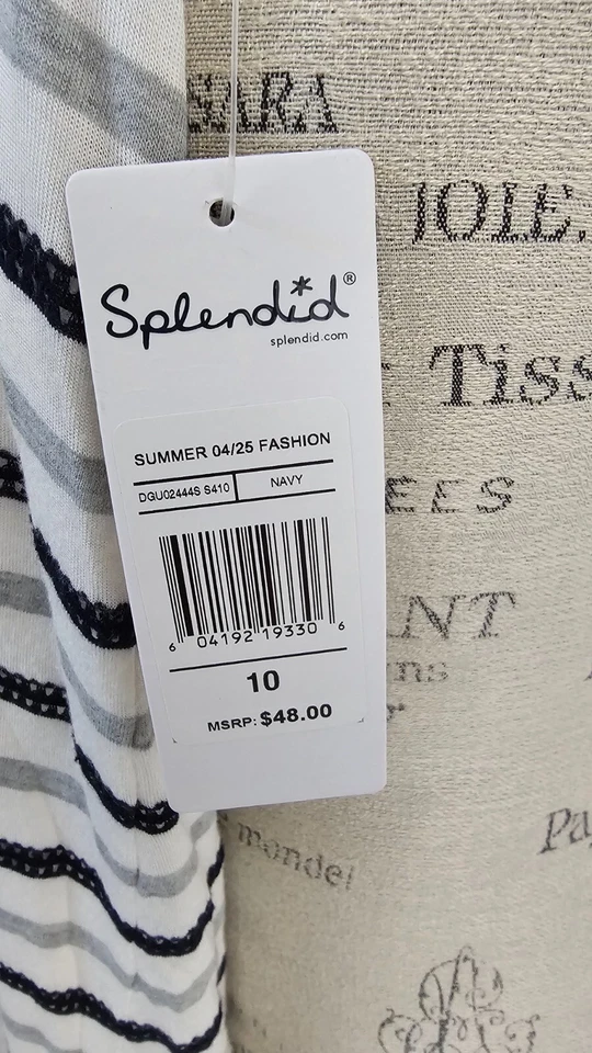 Espléndido Vestido Niñas Rayas Talla 10 Nuevo Con Etiquetas y Súper Cómodo y Súper Lindo!!! Foto 3 de 4