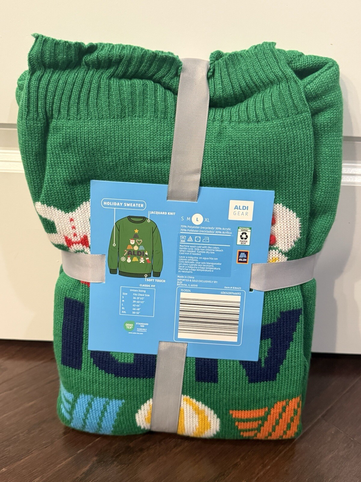 2024 Aldi Gear Christmas Holiday Sweater - SIZE LARGE - Green Santa Candy Cane