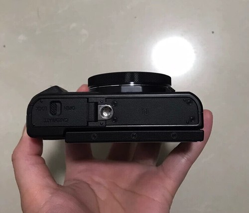 Canon PowerShot G7x Mark II 20.1MP Digital Camera 4.2x Optical Zoom Full-HD(95%) - Picture 8 of 10